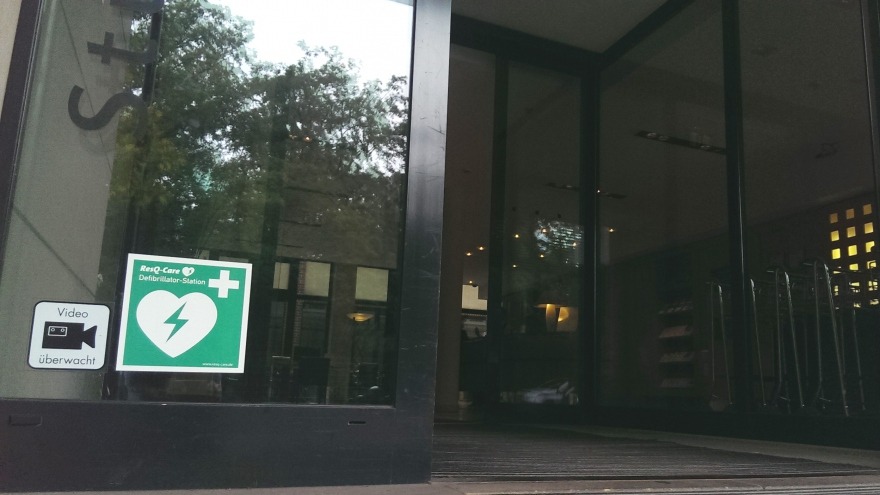 unser Hinweisschild direkt am Hoteleingang unser Hinweisschild direkt am Hoteleingang